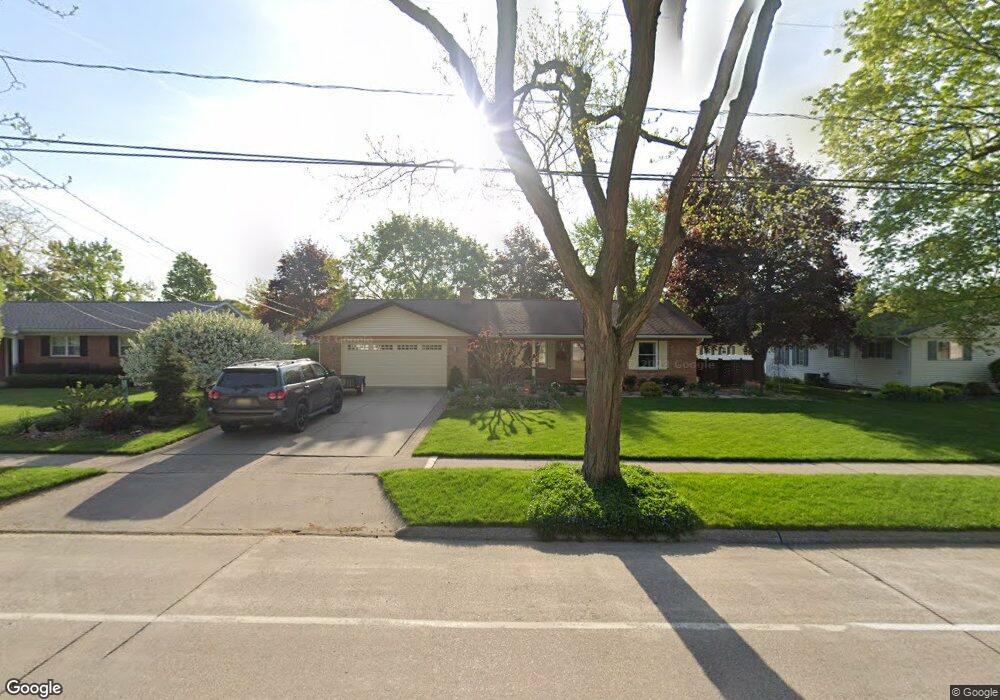 239 Frank Rd, Frankenmuth, MI 48734 - photo 1