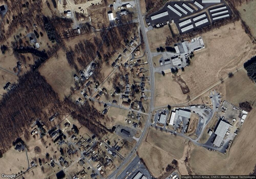 24 Brookewood Ave, Staunton, VA 24401 - photo 1