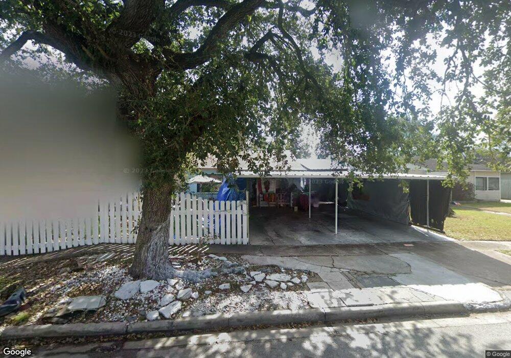 7522 Edna St, Houston, TX 77087 - photo 1