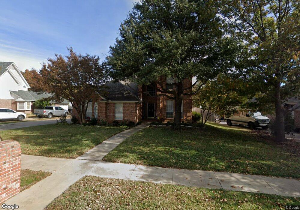 7720 Bridlewood Ct, North Richland Hills, TX 76182 - photo 1