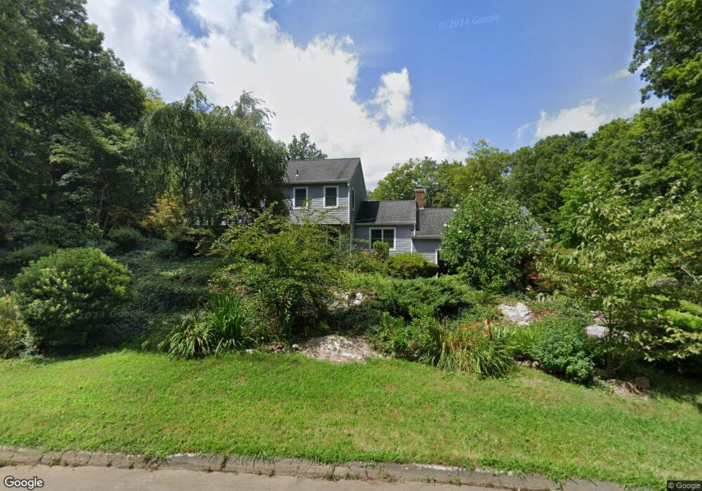 983 Hoop Pole Rd, Guilford, CT 06437 - photo 1