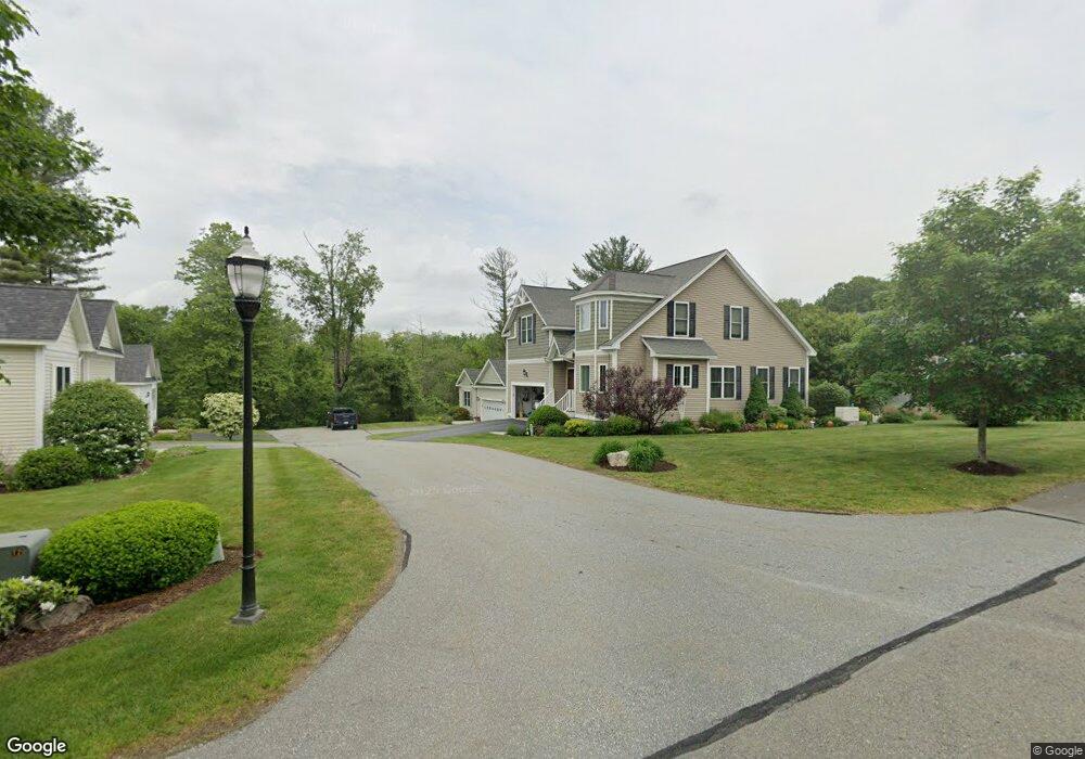 8 Sugarplum Ln unit 8, Londonderry, NH 03053 - photo 1