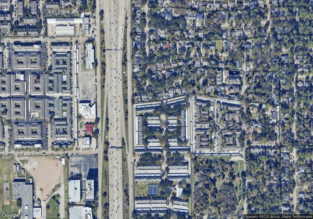 10376 Longmont Dr unit 51, Houston, TX 77042 - photo 1