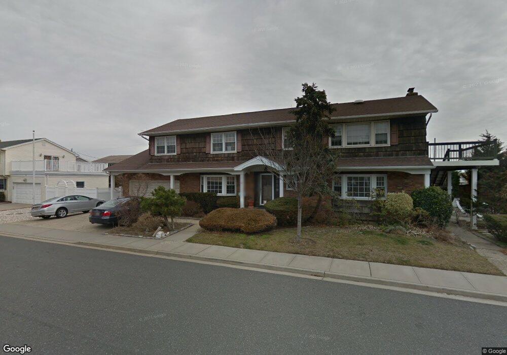 17 Kensington St, Lido Beach, NY 11561 - photo 1