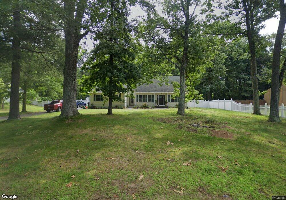 13 Boysen Dr, Bloomfield, CT 06002 - photo 1