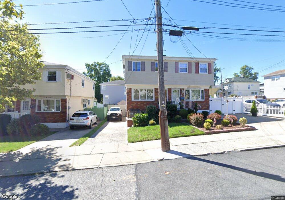 126 Buffalo St, Staten Island, NY 10306 - photo 1