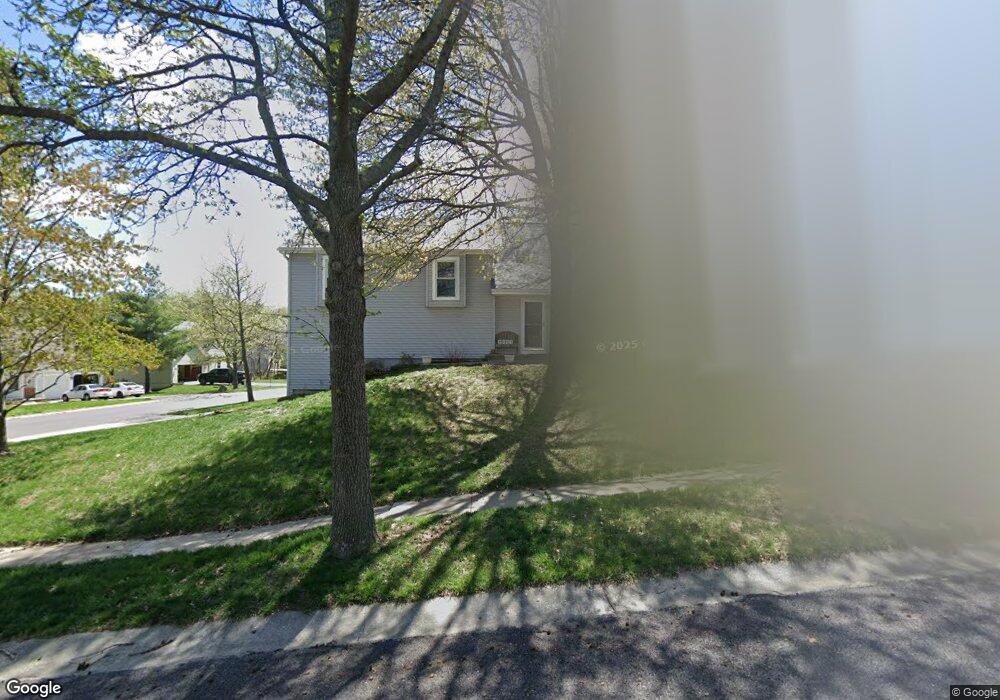 15301 W 79th Terrace, Lenexa, KS 66219 - photo 1