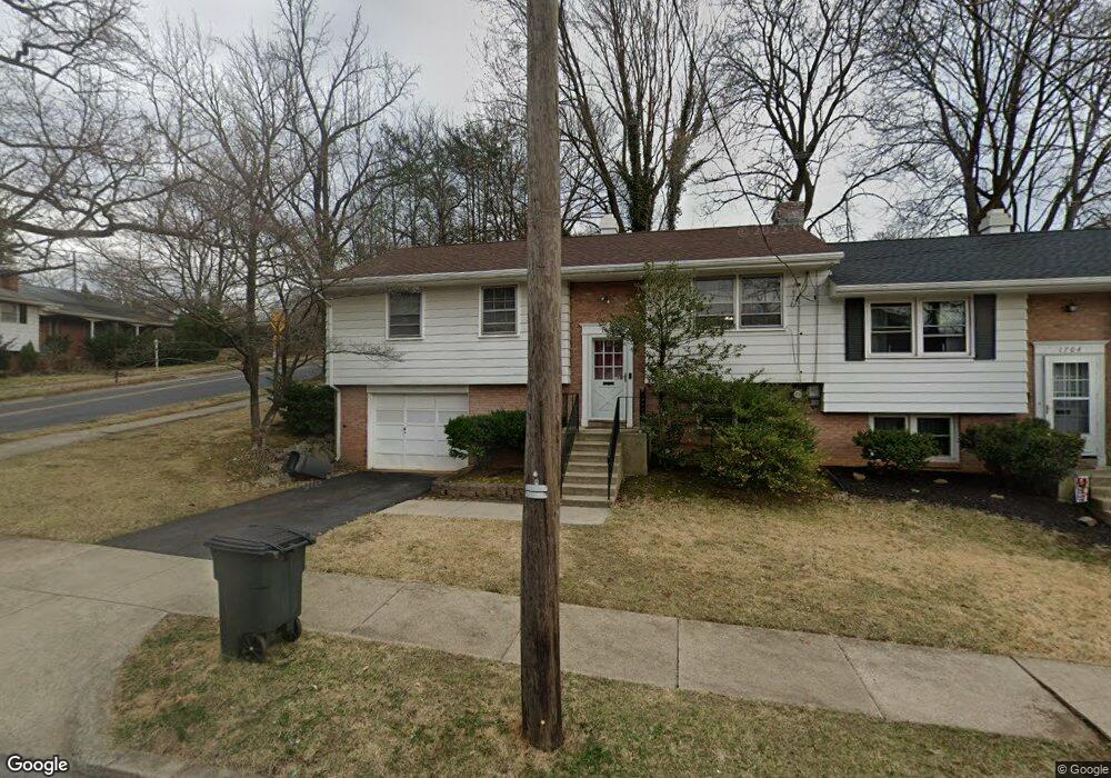 1702 Delaware Ave, Reading, PA 19610 - photo 1