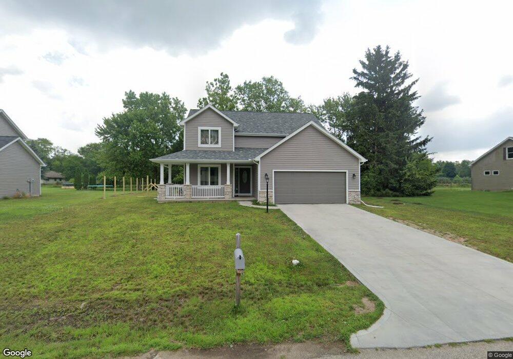 58090 Valley View Dr, Elkhart, IN 46517 - photo 1