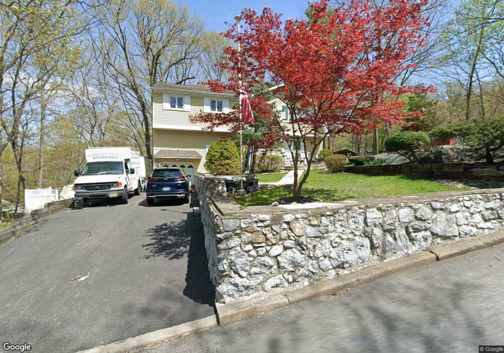 21 Roger Ct, Ringwood, NJ 07456 - photo 1