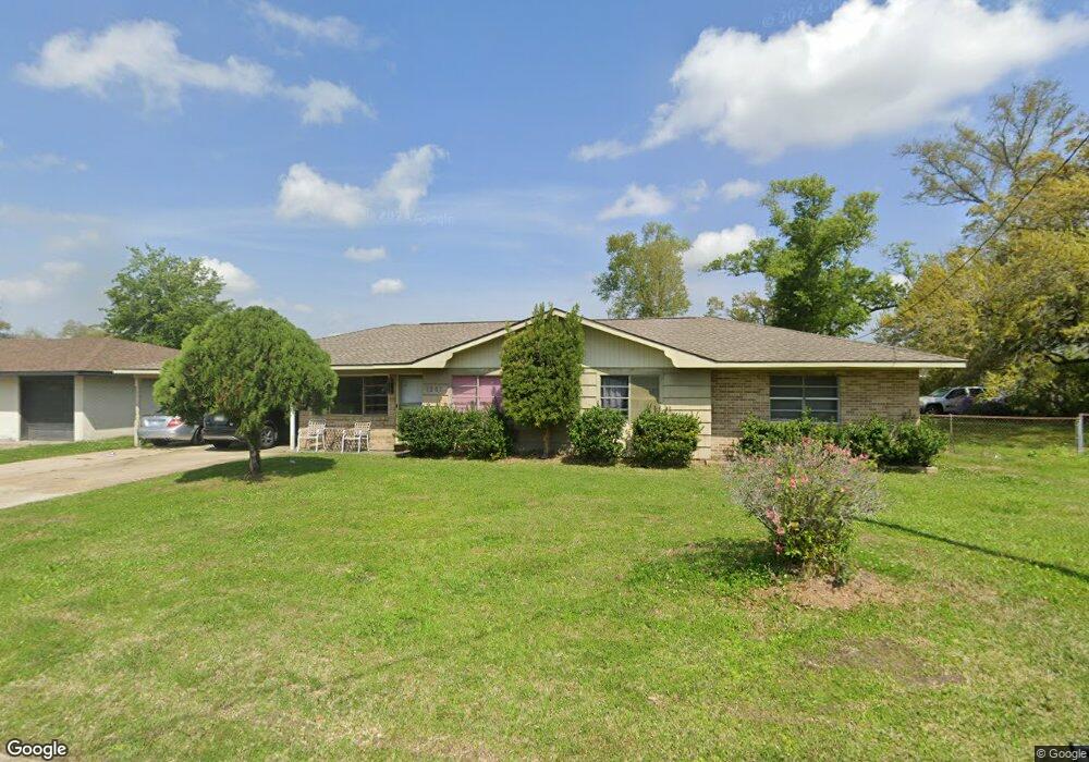 1201 S Elton Ct, Lake Charles, LA 70607 - photo 1