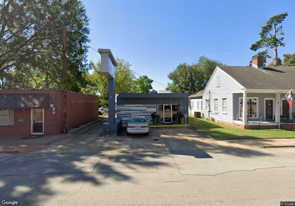 404 E Hospital St, Nacogdoches, TX 75961 - photo 1