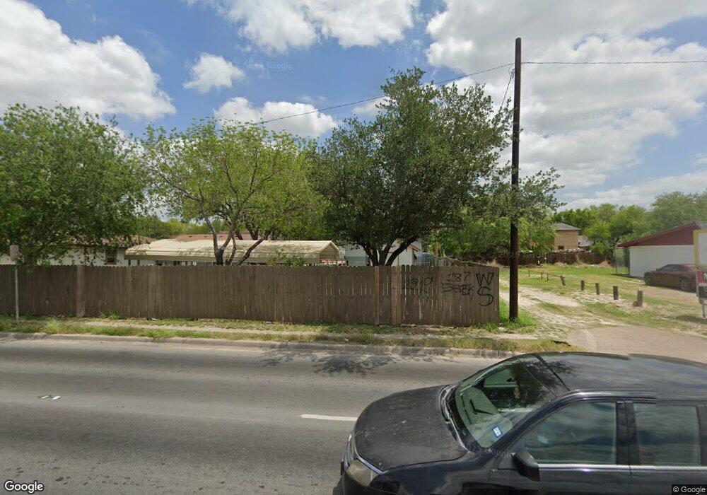 911 Ebony St, San Juan, TX 78589 - photo 1