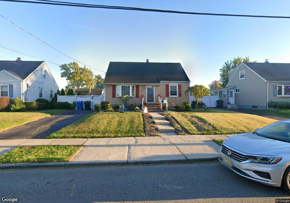 63 Warner St, Fords, NJ 08863 - photo 1