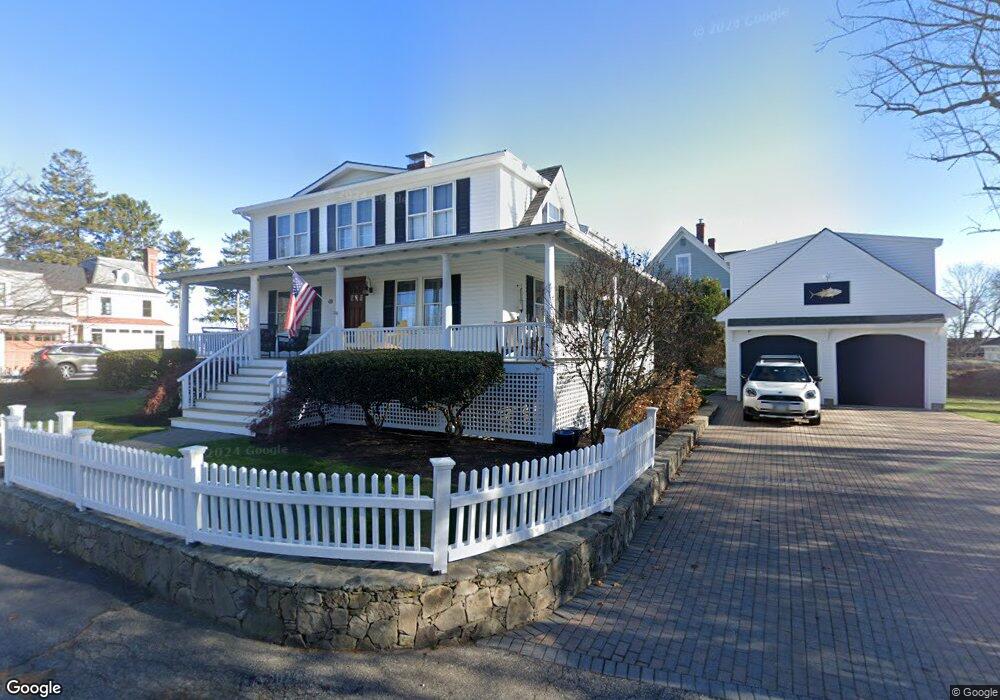 55 Wentworth Rd, New Castle, NH 03854 - photo 1