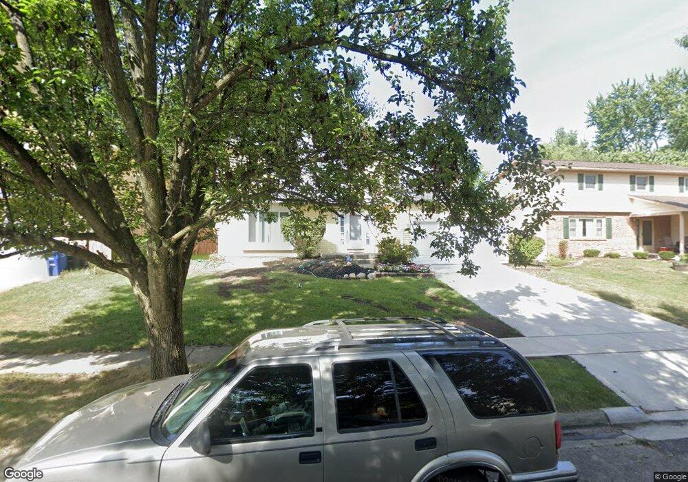 5973 Markridge Ln, Columbus, OH 43231 - photo 1