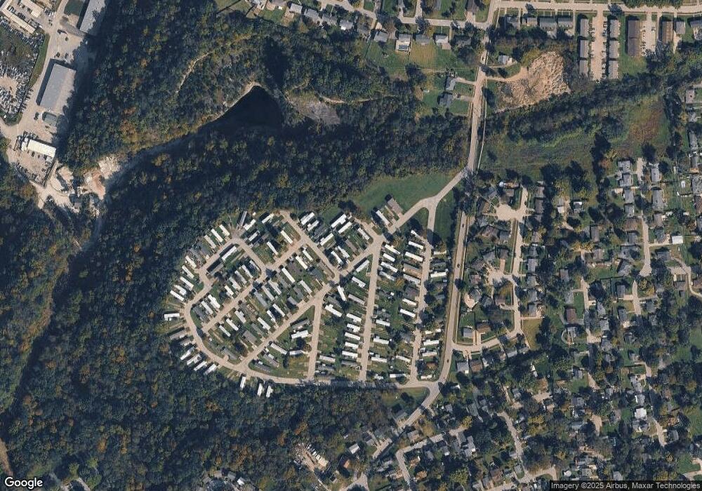 202 Commodore Dr, Frankfort, KY 40601 - photo 1