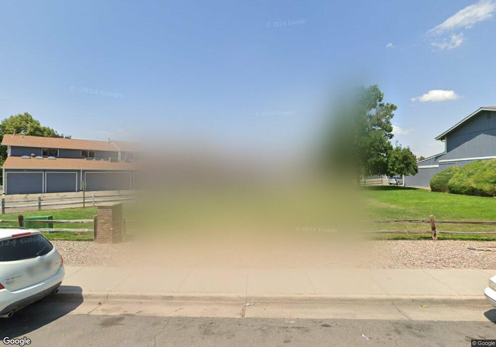 133 Oakland Ct, Aurora, CO 80011 - photo 1