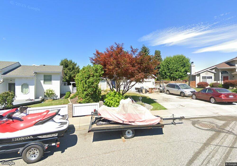 126 Manhattan Square, East Wenatchee, WA 98802 - photo 1