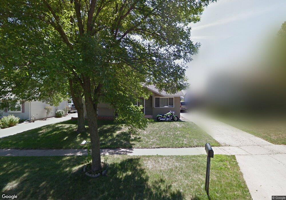 3921 Valdez Dr, Waterloo, IA 50701 - photo 1