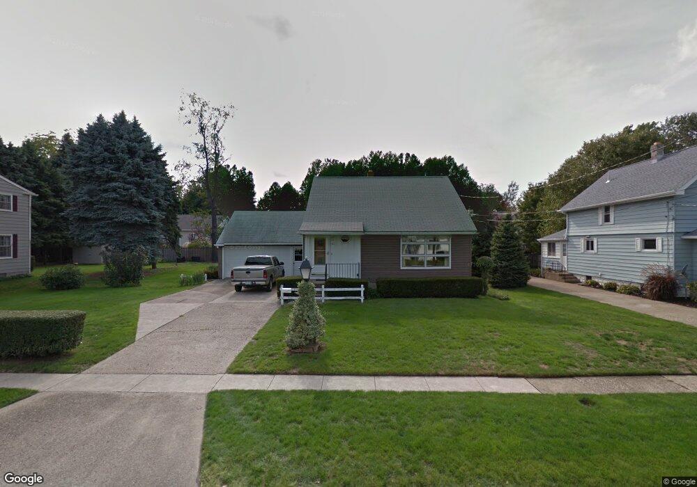 622 Montpelier Ave, Erie, PA 16505 - photo 1