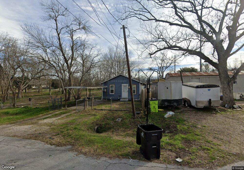 509 6th St, Rosenberg, TX 77471 - photo 1