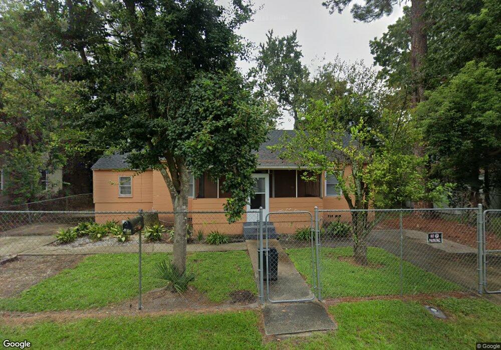 2160 Cate St, Brunswick, GA 31520 - photo 1