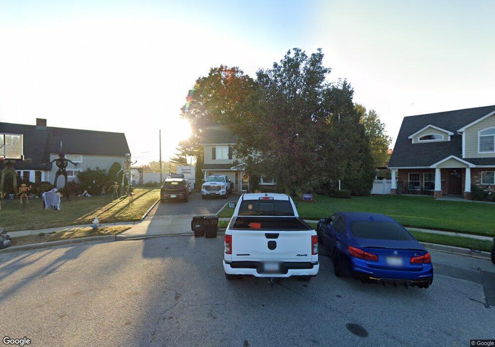 46 Star Ln, Levittown, NY 11756 - photo 1