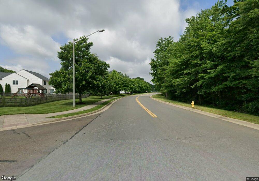 10532 Godwin Dr, Manassas, VA 20112 - photo 1