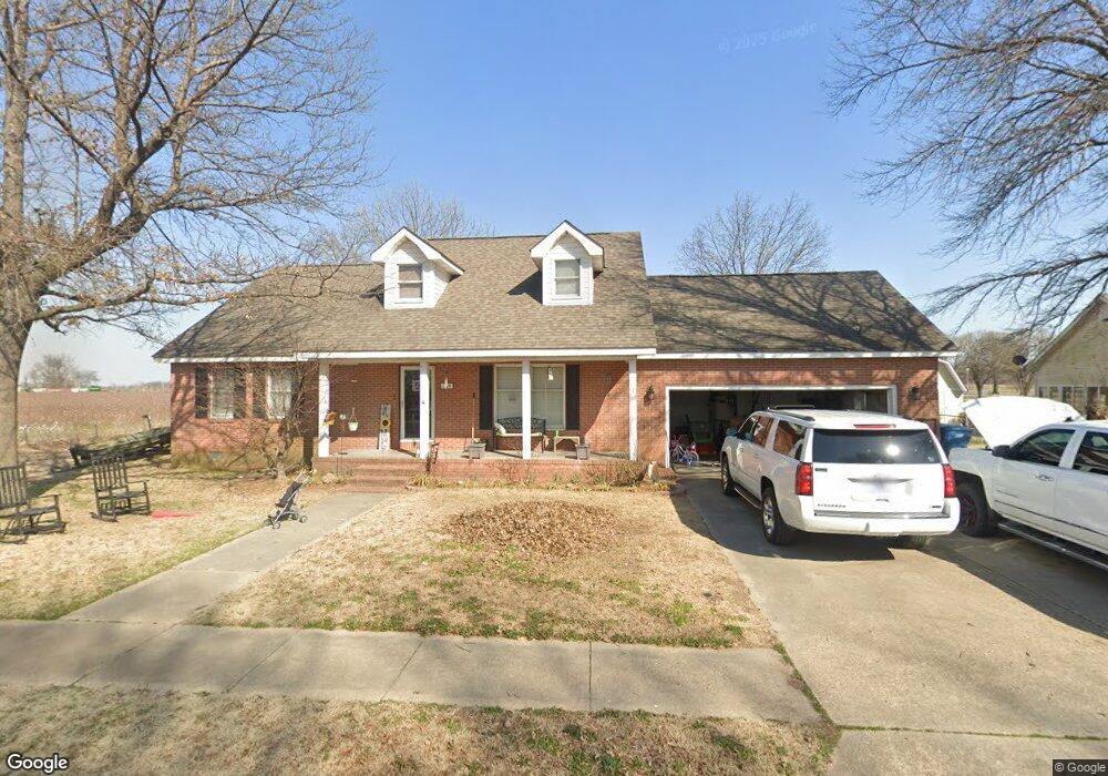 334 Saint Paul Dr, New Madrid, MO 63869 - photo 1
