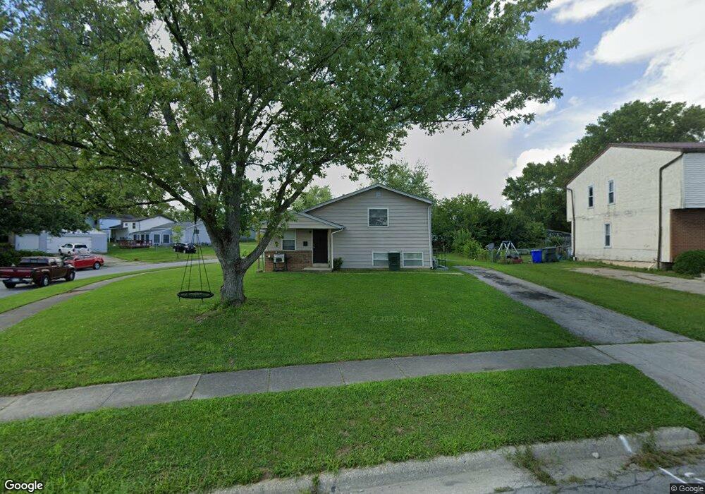 4928-4934 N Cherry Creek, Columbus, OH 43228 - photo 1