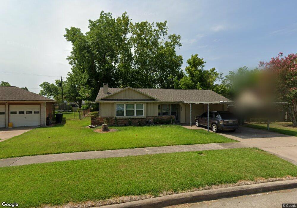 10218 Southport Dr, Houston, TX 77089 - photo 1