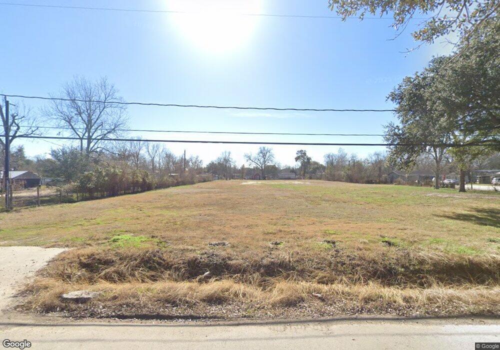 2000 N Charles Rd, Houston, TX 77093 - photo 1