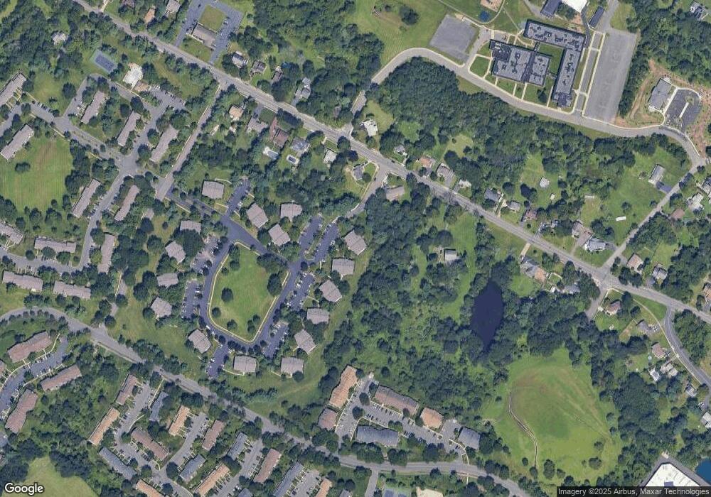 92 Crabapple Ln, Franklin Park, NJ 08823 - photo 1