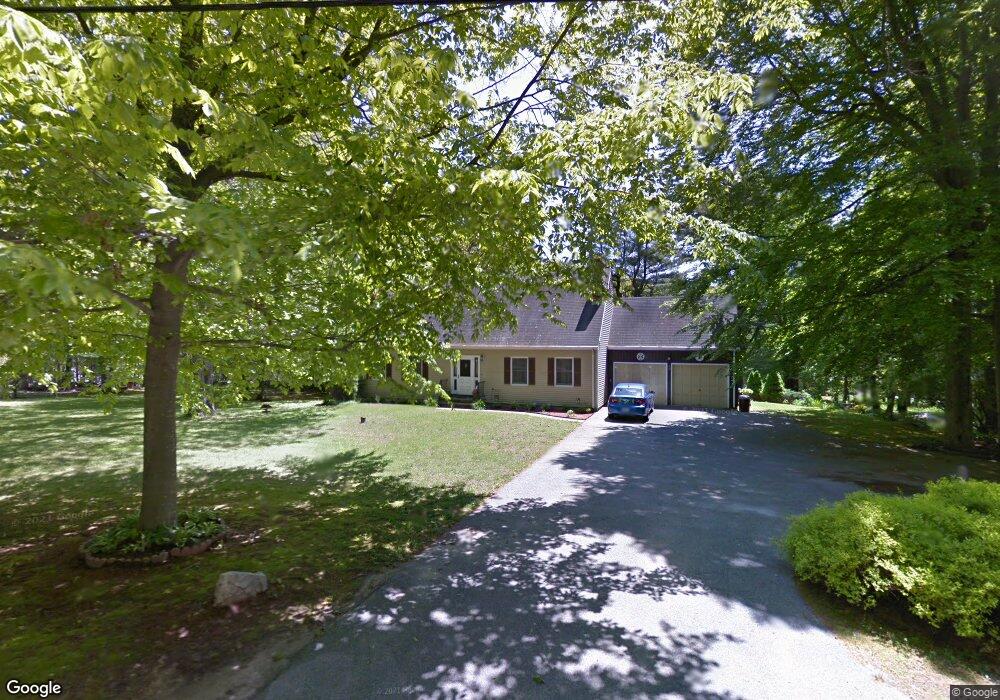 19 Laurel Ave, Westerly, RI 02891 - photo 1