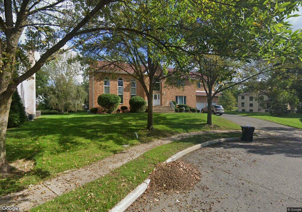 223 Curley Ct, Paramus, NJ 07652 - photo 1