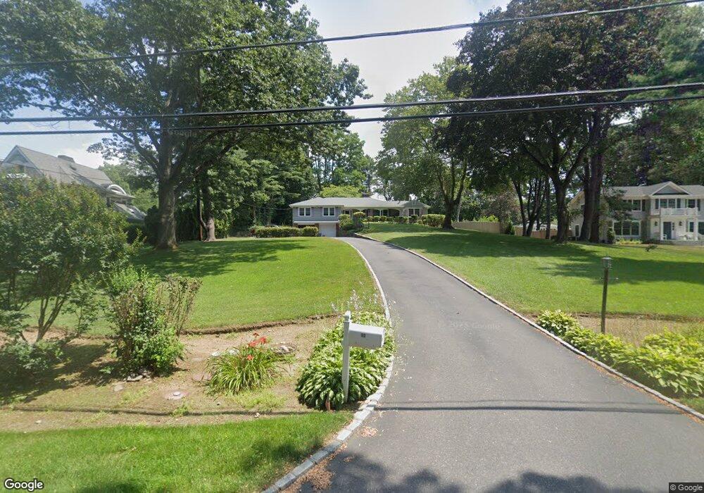 10 Tibbits Ln, Port Washington, NY 11050 - photo 1