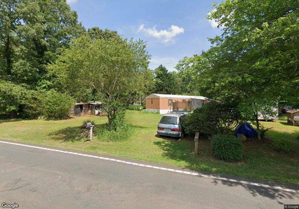 2317 Gumlog Rd, Martin, GA 30557 - photo 1