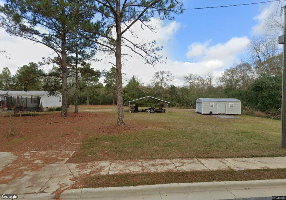 211 E Pine St, Sylvester, GA 31791 - photo 1