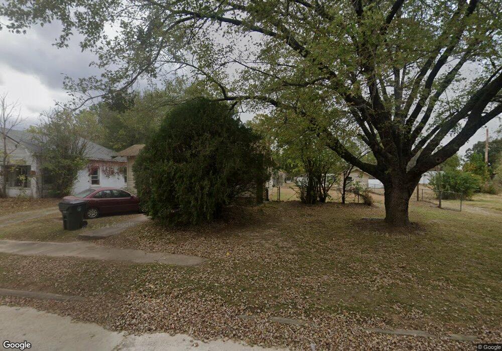 1214 W 7th St, Okmulgee, OK 74447 - photo 1