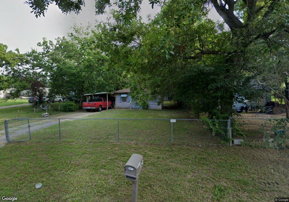 123 E Prospect St, Denison, TX 75021 - photo 1