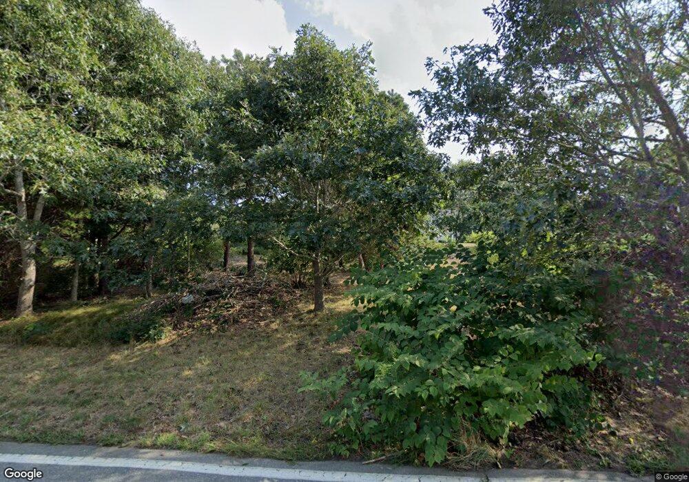 17 Hoyt Rd, Harwich Port, MA 2646 - photo 1