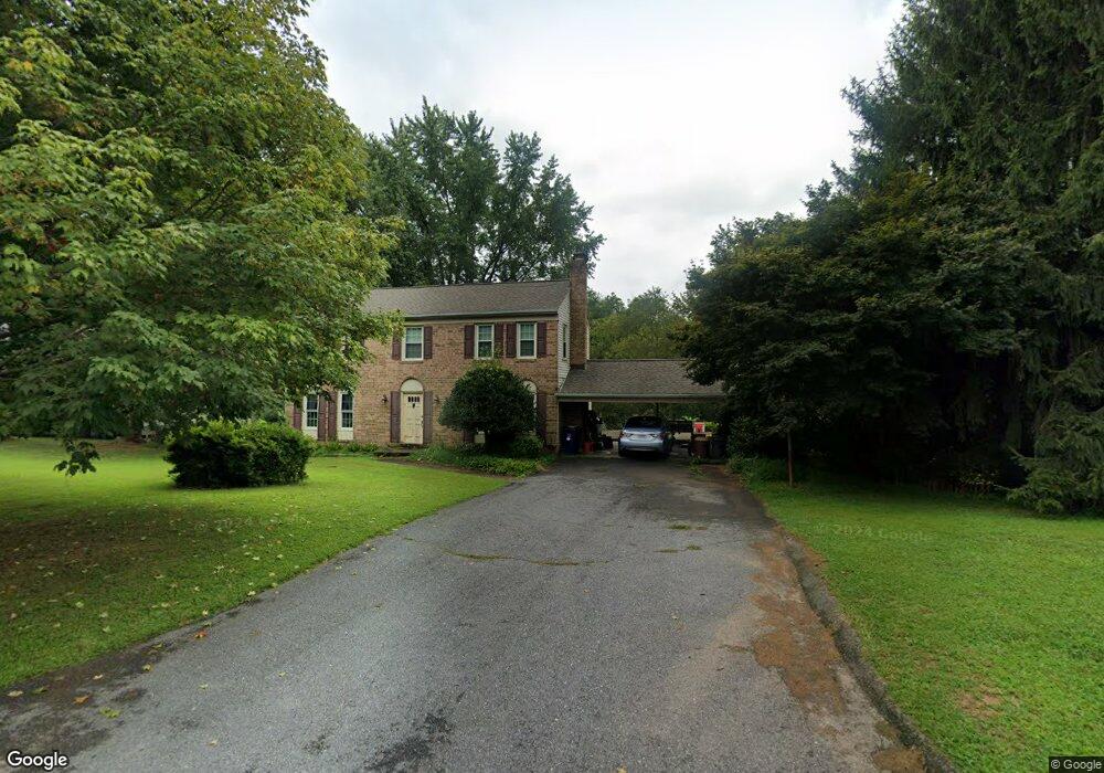 517 Tanglewood Dr, Sykesville, MD 21784 - photo 1