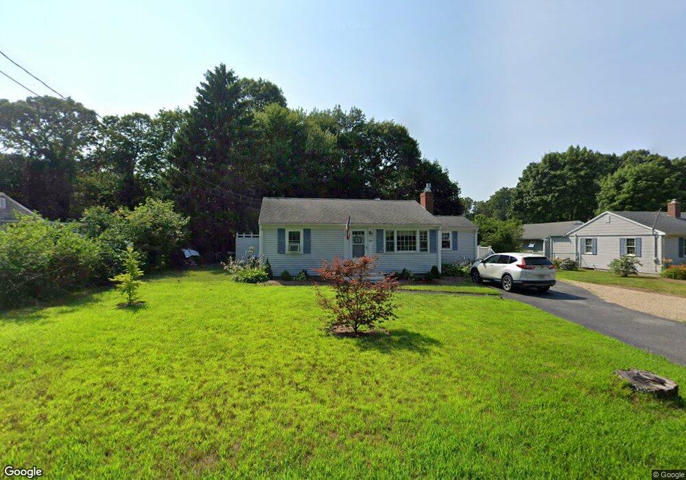 378 Shore Rd, Pocasset, MA 02559 - photo 1