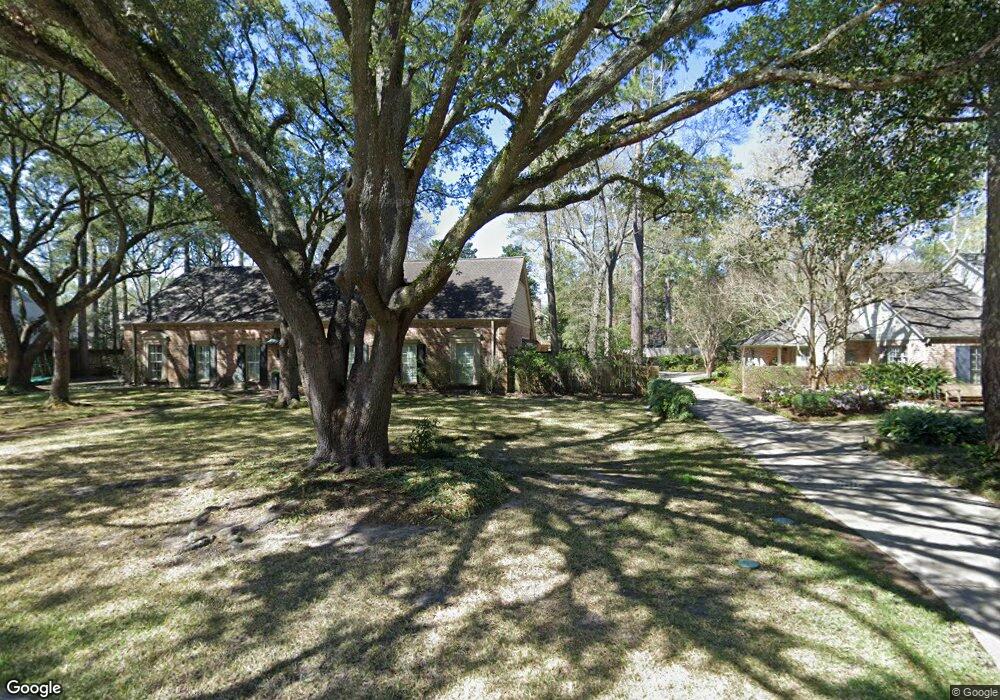 11722 Winshire Cir, Houston, TX 77024 - photo 1