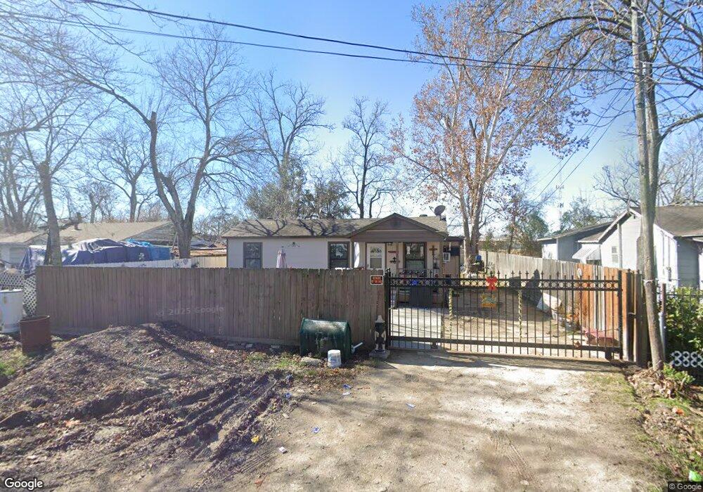 10629 Exeter St, Houston, TX 77093 - photo 1