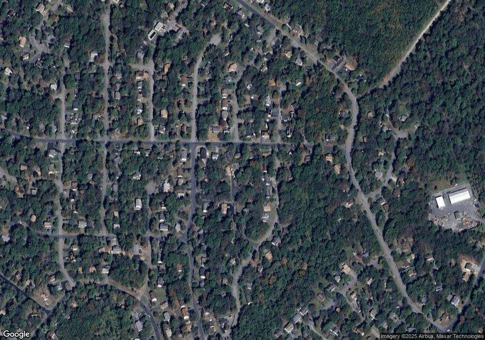 7221 Crescent Ln, Tobyhanna, PA 18466 - photo 1