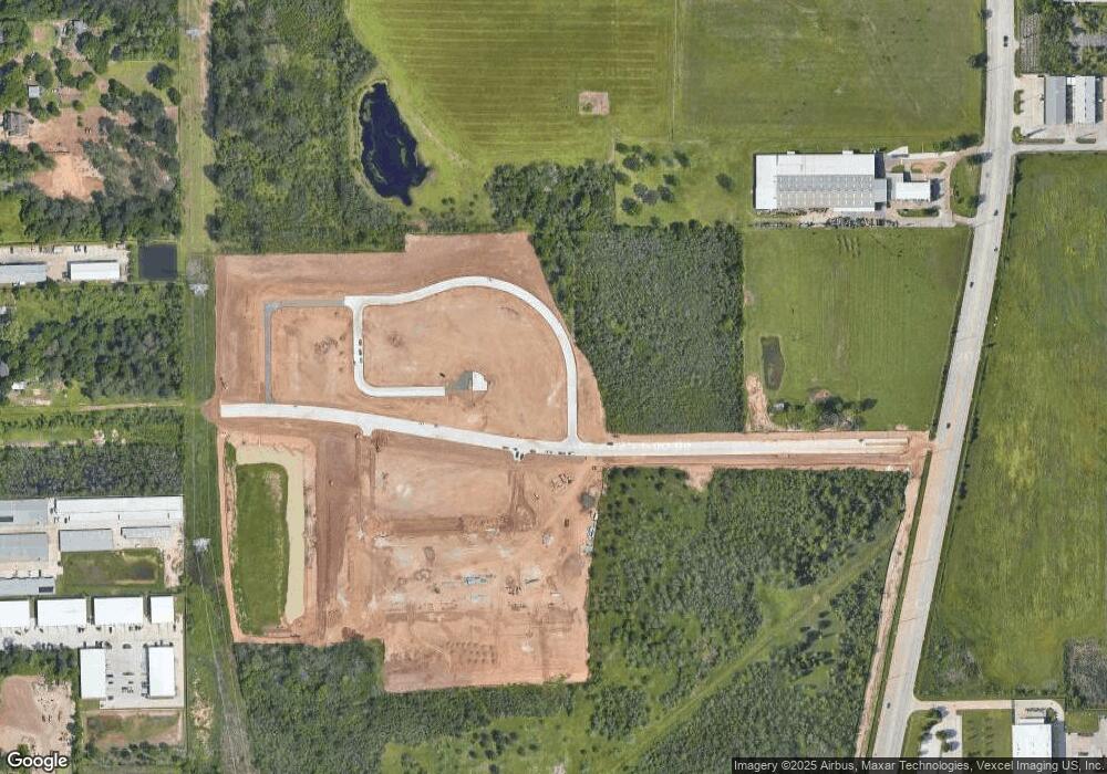 1318 Hidden Oaks Dr, Tomball, TX 77375 - photo 1