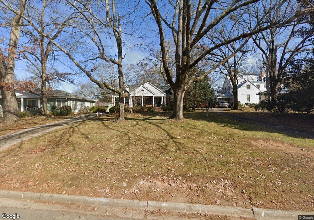 1118 Riverside Dr, Gainesville, GA 30501 - photo 1