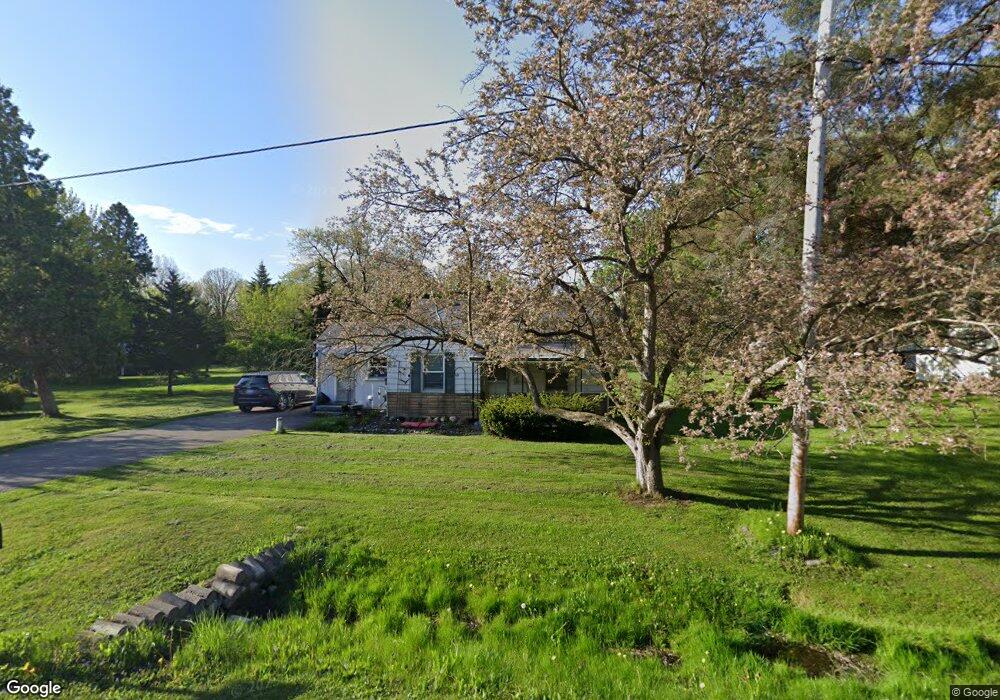 1226 Linus St, Flint, MI 48507 - photo 1